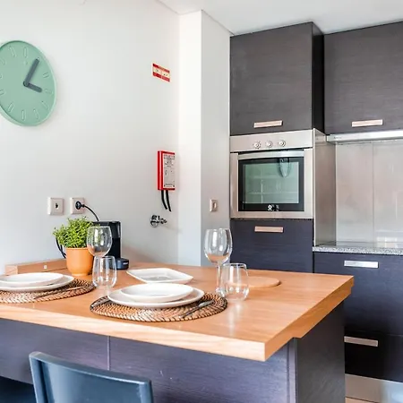 Bright In The Heart Of Lapa - 5min Walk To Metro! Appartement *