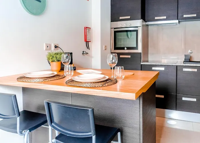 Lejlighed Bright In The Heart Of Lapa - 5min Walk To Metro! *